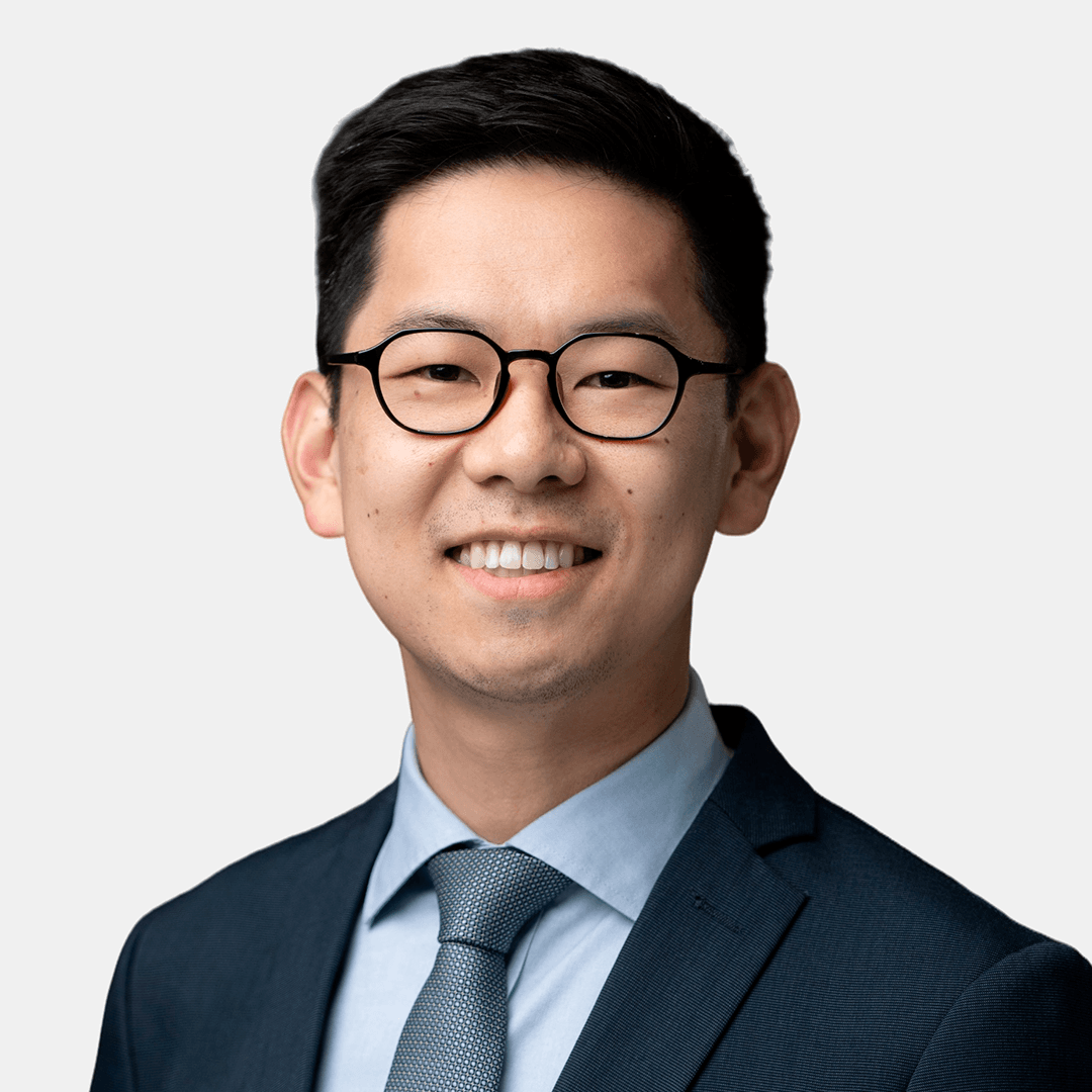 Dr. Lucas Fernando Uratani